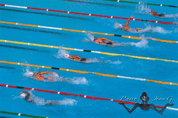 photographe-natation.jpg - Women's Swimming Race